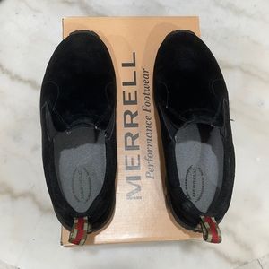 Merrill Black Jungle Moc